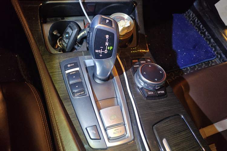 Used BMW 5 Series 2017 525Li Luxury Design Package
