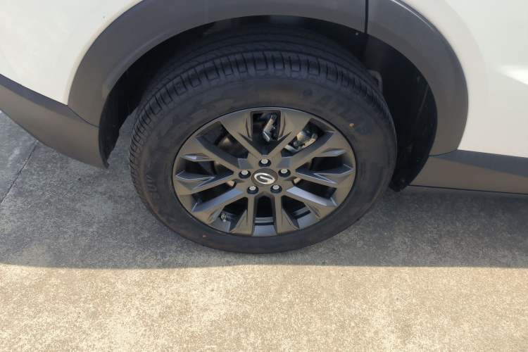 Used GAC Trumpchi GS3 2023 Yingsu 270T Jingqu Edition Right Rear Wheel Hub