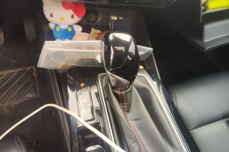 Used MG 5 2022 180 DVVT CVT Youth Style Edition
