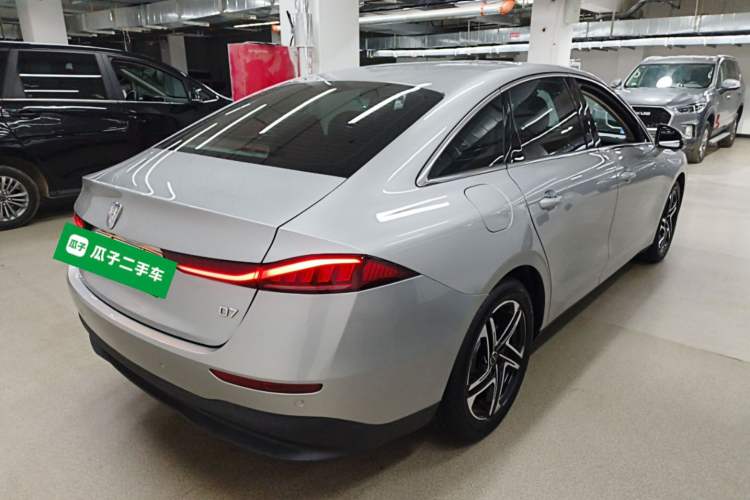 Used Roewe D7 2023 DMH 125km Excellence Edition
