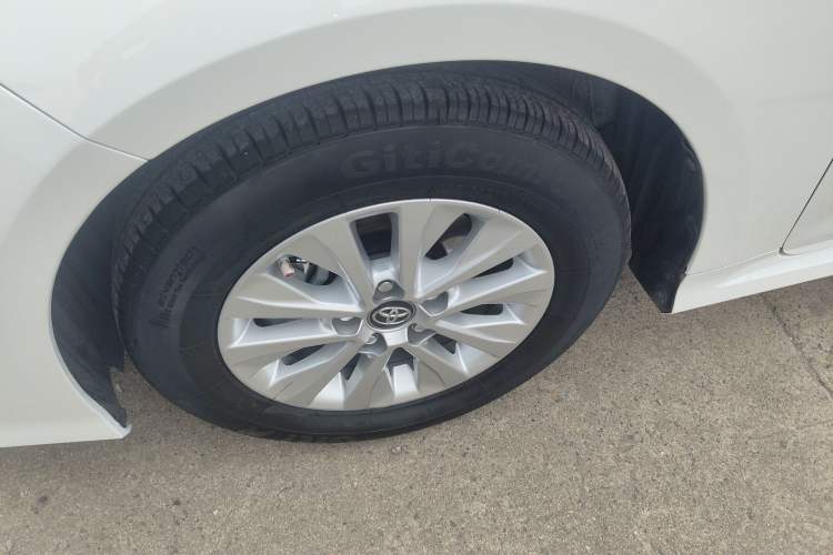 Used Toyota Corolla 2022 1.2T S-CVT Pioneer PLUS Edition Left Front Wheel Hub