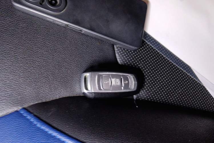 Used Geely Auto Emgrand New Energy 2016 EV Deluxe Model Vehicle Key