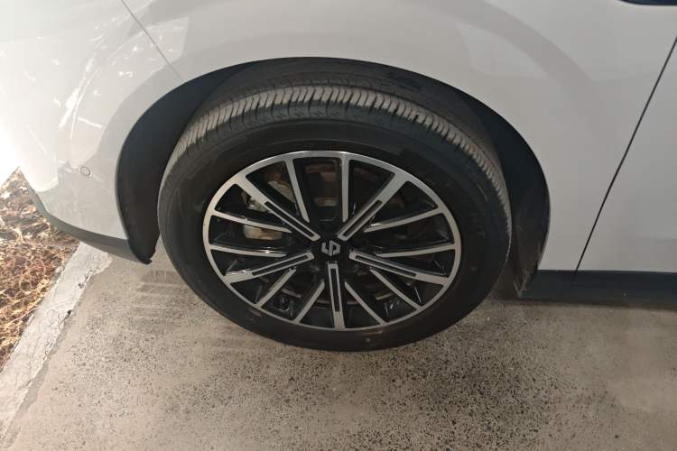 Used Leapmotor B10 2025 510 Joyful Edition
