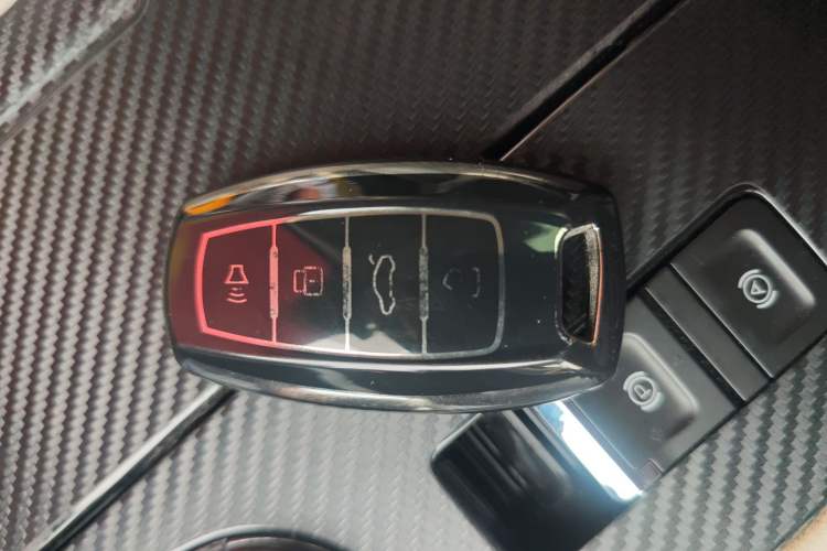 Used Haval H6 2021 3rd Generation 1.5T Automatic Two-Wheel Drive Pro Vehicle Key