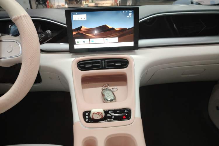 Used Geely Galaxy Geome 2025 310km Youth Edition Audio And AC Panel