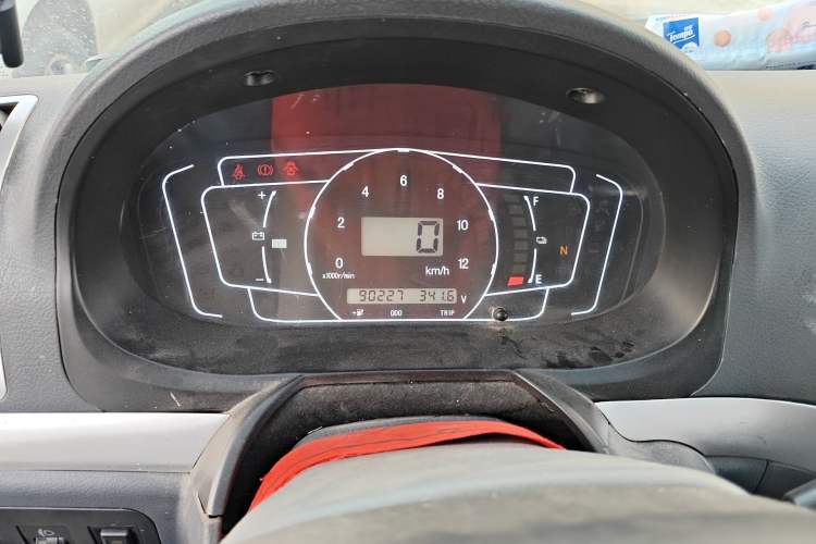 Used King Long Longyao 8 2021 41-Foot Cargo Van with Mid-Roof
