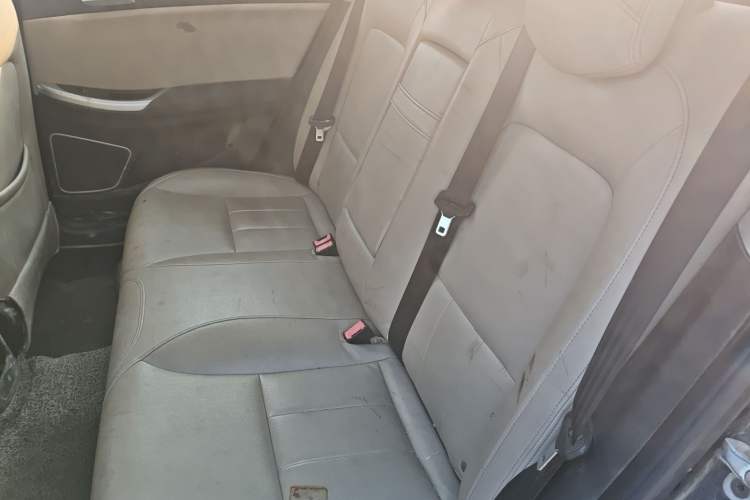 Used Roewe e550 2016 Deluxe Edition
