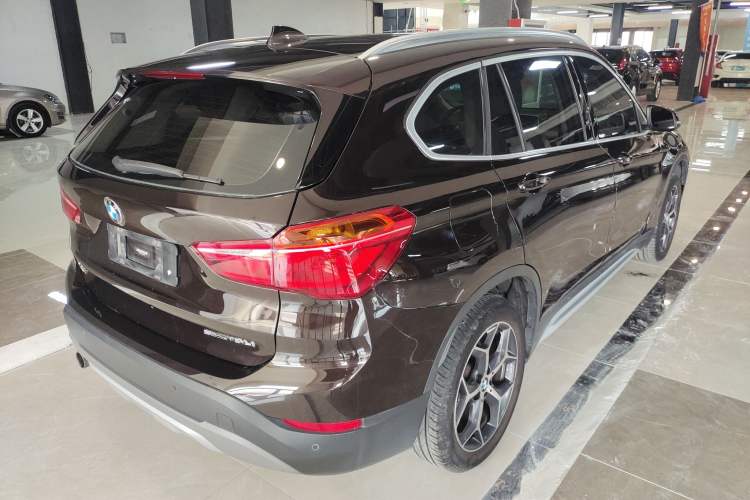 Used BMW X1 2018 sDrive18Li Luxury Model
