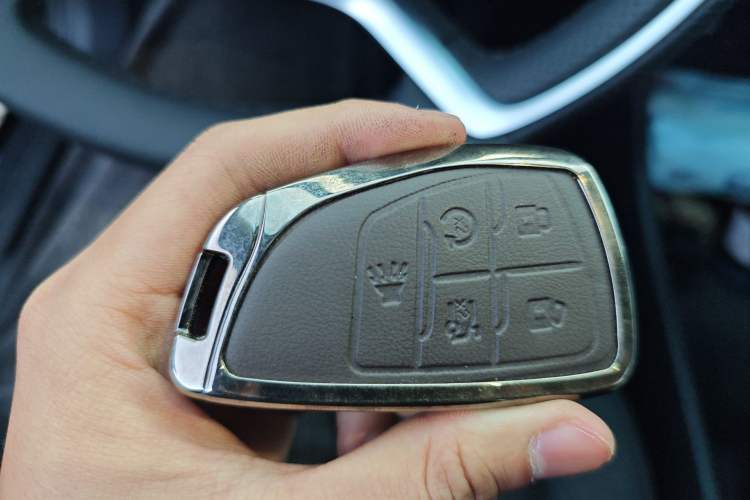 Used Buick LaCrosse 2025 28T Platinum Edition