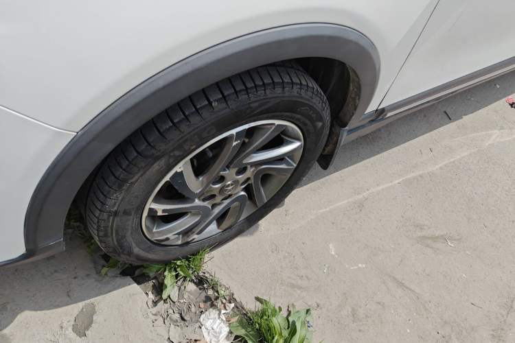 Used JAC Group Refine S3 2016 1.5L Manual Luxury Smart Version