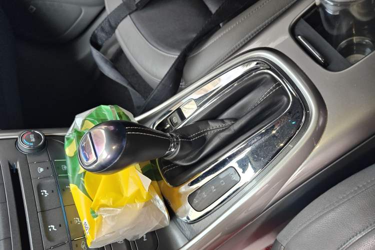 Used Chevrolet Malibu 2014 2.0L Automatic Luxury Edition