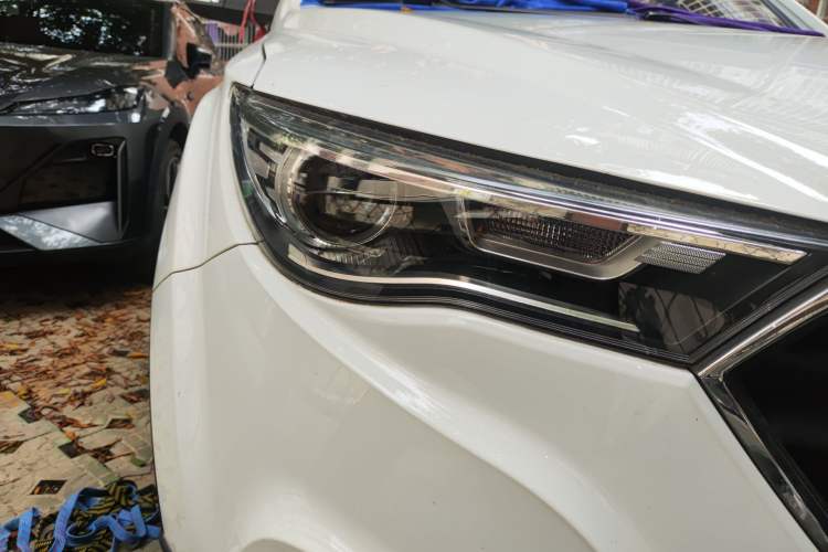 Used Bestune X40 2019 1.6L Manual Luxury Edition China VI Right Front Headlight