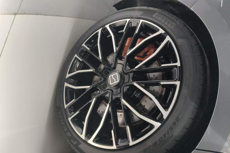 Used Zeekr 001 2025 YOU Edition 100 kWh All-Wheel Drive
