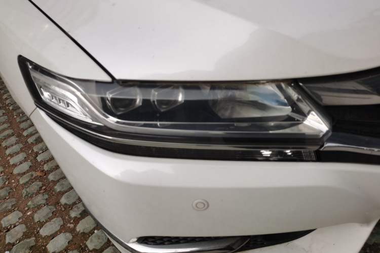 Used Honda Spirior 2015 2.4L Prestige Edition Right Front Headlight