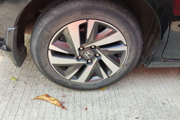 Used Honda Crider 2019 180 Turbo CVT Leading Edition China V Right Rear Wheel Hub