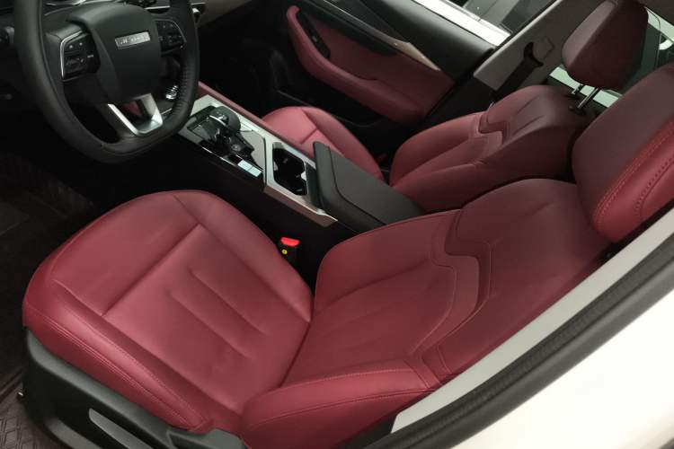 Used JETOUR X70 2025 1.5T DCT Zhenxiang Edition 5 Seats