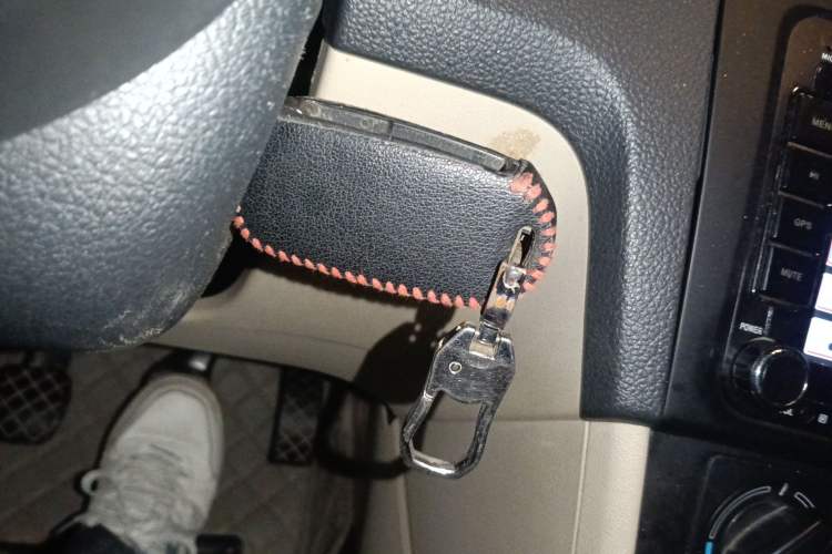 Used Skoda Rapid 2015 1.6L Manual Smart Selection Model