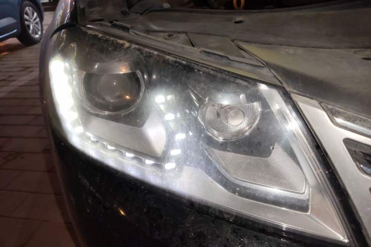 Used Volkswagen Magotan 2015 1.8TSI Luxury Model
