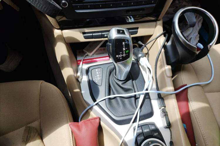 Used BMW X1 2012 sDrive18i Luxury Edition
