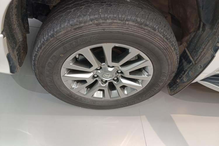 Used Toyota Prado 2019 3.5L Automatic TX-L Deluxe Edition with Rear-Mounted Spare Tire