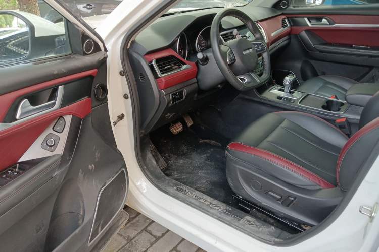 Used Haval H6 Coupe 2021 Smart Connect Edition 1.5T Automatic Two-Wheel Drive Luxury Smart Connect Version