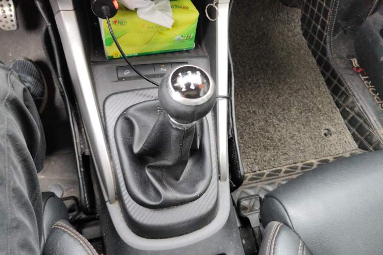 Used BYD Yuan 2017 1.5L Manual with Panoramic Sunroof
