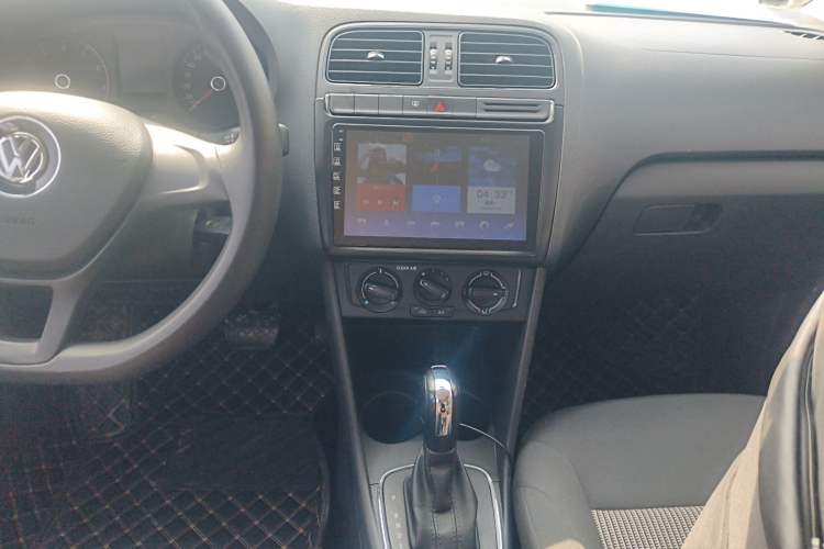 Used Volkswagen Polo 2016 1.4L Automatic Trendy Model
