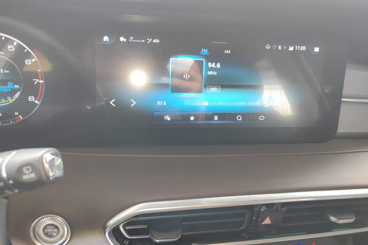 Used JETOUR X90 PLUS 2023 1.6TD DCT Flat-Platform + 5 Seats
