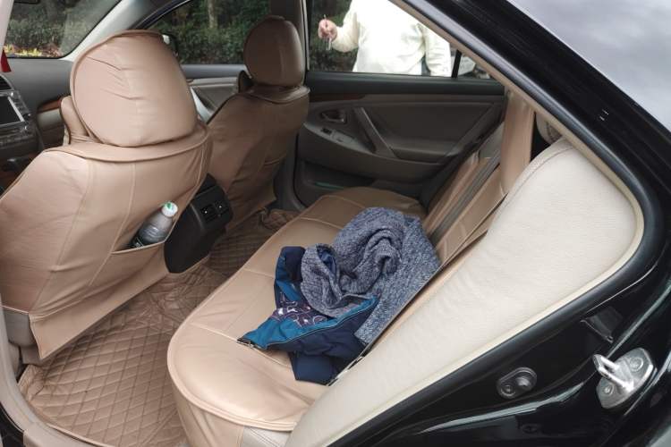 Used Toyota Camry 2012 200G Classic Luxury Edition