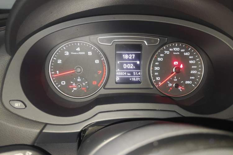 Used Audi Q3 2016 30 TFSI Collector's Edition Comfort Model Odometer Close Up