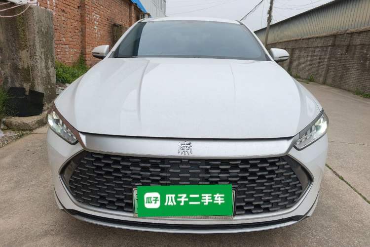 Used BYD Qin PLUS 2024 HONOR Edition DM-i 55KM Leading Model
