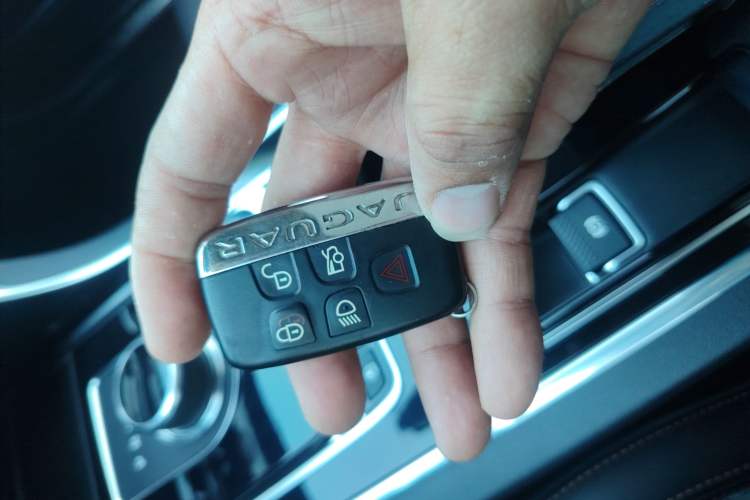 Used Jaguar XEL 2019 2.0T 200 PS Deluxe Edition