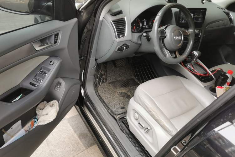 Used Audi Q5 2013 40 TFSI Ambition