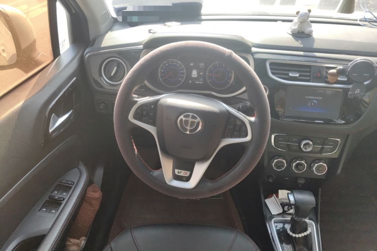 Used Brilliance V3 2016 1.5L Automatic Smart Version
