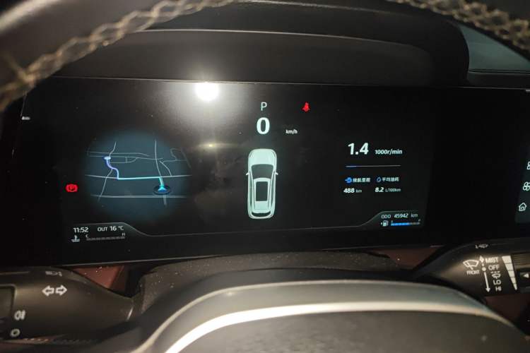 Used SOL X8 PLUS 2023 1.5 TGDI DCT Smart Edition 7-Seater