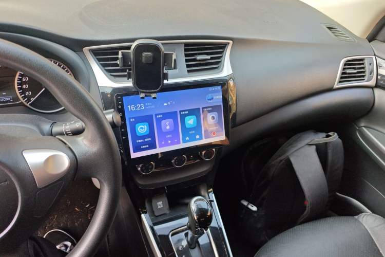 Used Nissan Sylphy 2016 1.6 XL CVT Luxury Edition Audio And AC Panel