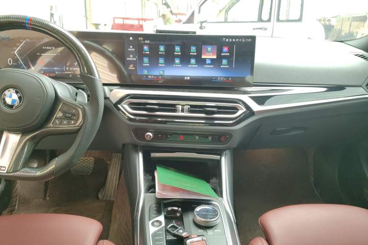 Used BMW 3 Series 2023 325i M Sport Night Edition Package Audio And AC Panel