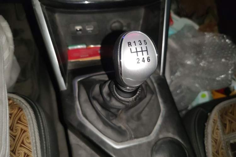 Used Great Wall Poer 2019 2.0T Commercial Version Manual Gasoline Two-Wheel Drive Elite Standard Box GW4C20B
