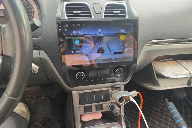 Used Geely Auto Classic Emgrand 2012 Sedan 1.8L CVT Luxury Model
