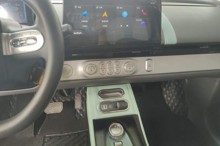 Used CHANGAN NEVO Lumin 2022 210km Sweet Edition Audio And AC Panel