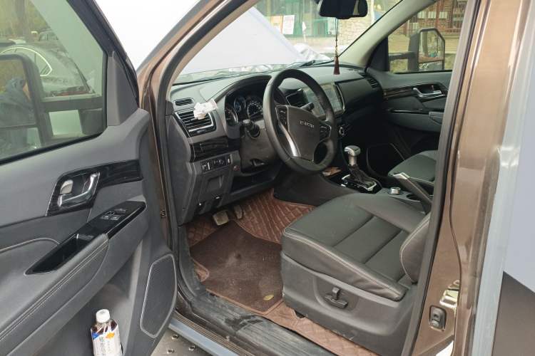 Used Isuzu D-MAX 