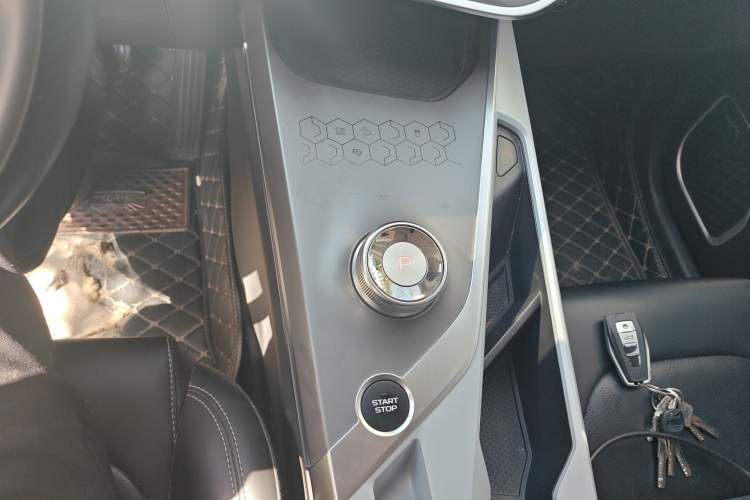 Used Geometry C 2020 Selected Range Edition 550 KM C++ Pro Gear Lever