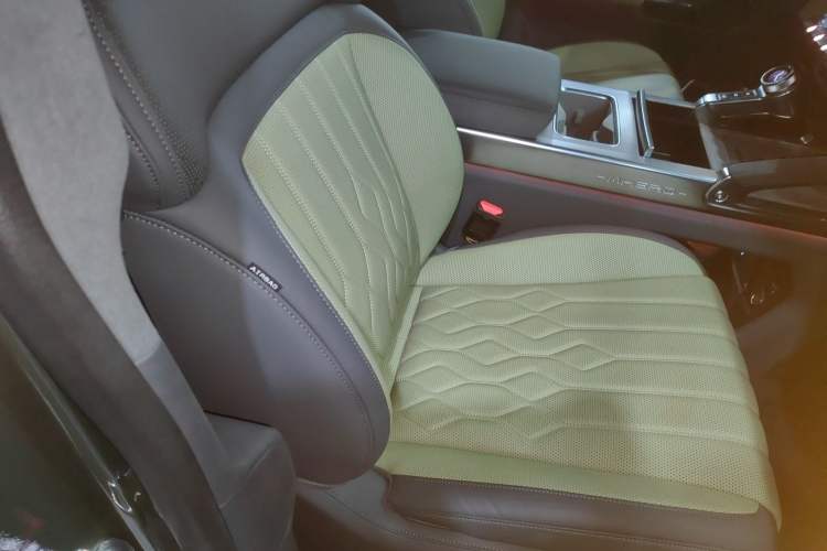 Used Brave warrior M817 2025 Model, Max Right Front Seat