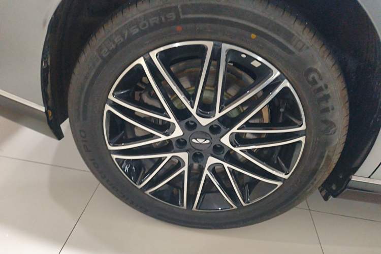 Used Chery Fulwin A9L 2025 Model, 260 Ultra-Long Range Prestige Edition