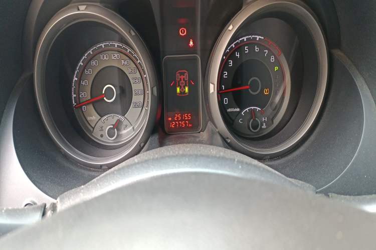 Used Mitsubishi Pajero Sport  Odometer Close Up