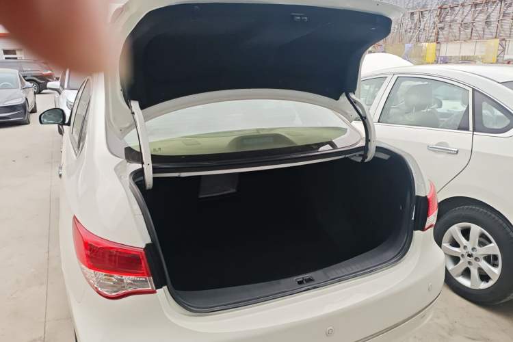 Used Dongfeng Junfeng E11K 2021 60.43 kWh Battery-Swap Version