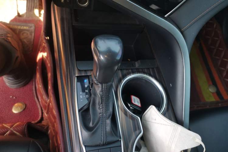 Used Toyota Camry 2019 2.5G Luxury Edition China VI Standard
