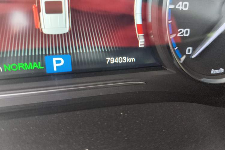 Used GAC Trumpchi M8 2018 320T Luxury Edition Odometer Close Up