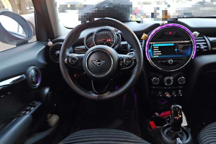 Used MINI 2019 1.5T COOPER Classic Edition Five-Door Version
