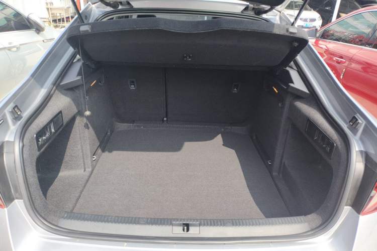 Used Skoda Superb 2019 Facelifted TSI280 DSG Comfort Edition